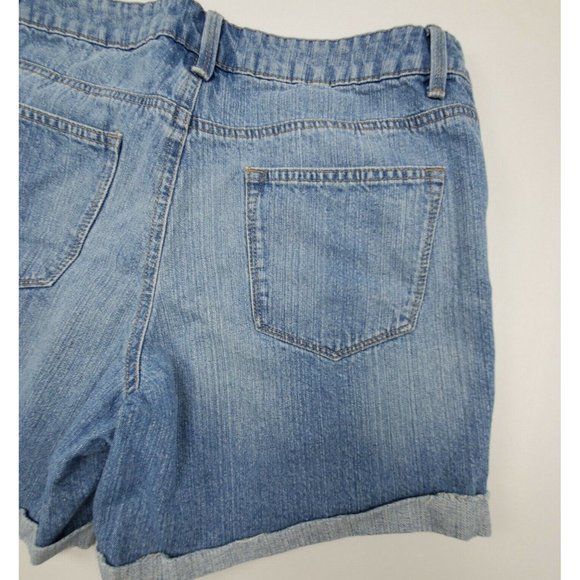 Sonoma Womens shorts sz10 Boyfriend Short light distressing mid rise cuffed hem - Picture 6 of 6
